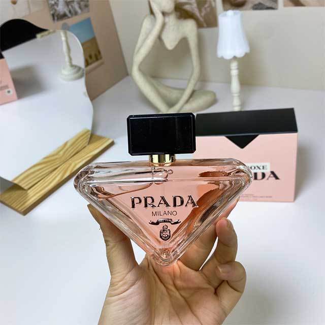 Woody Foral FragrancePerfumes