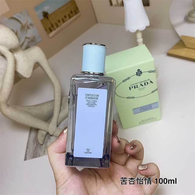 Floral Fruity Perfumes