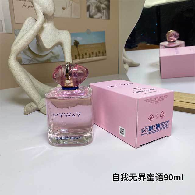 Elegant Women Perfume