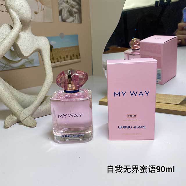 Elegant Women Perfume