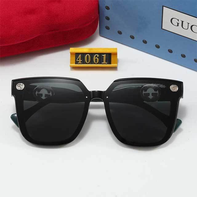 Trendy Square Frame Chic Sunglasses