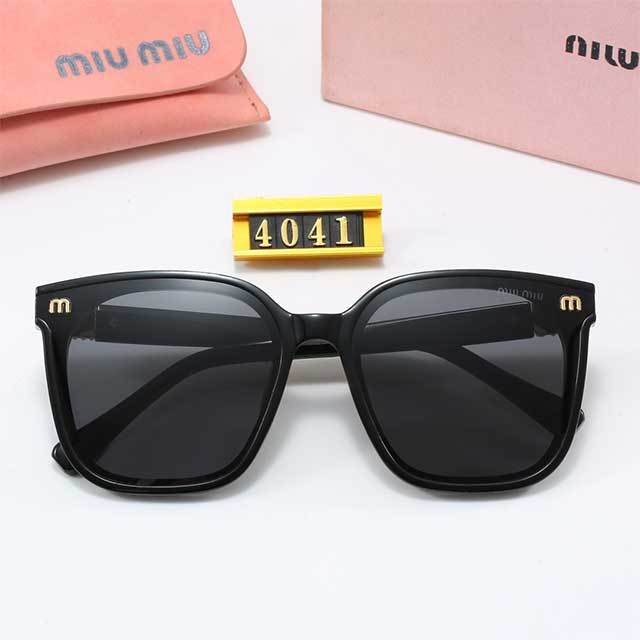 Retro Square Frame Sunglasses