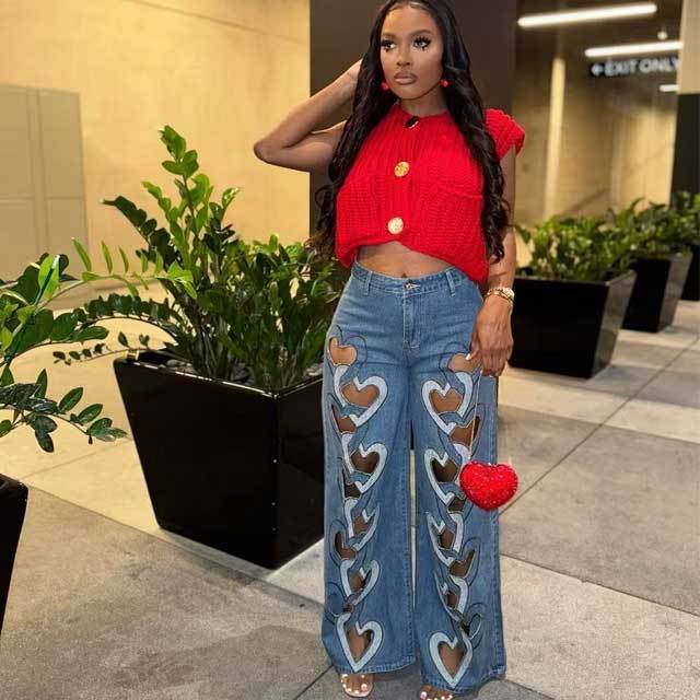 Hollow Out Embroidery Boyfriend Jeans