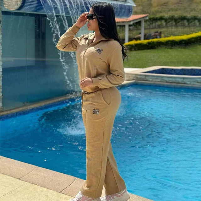 Embroidery Embossing Fashion Fall Jogging Suit