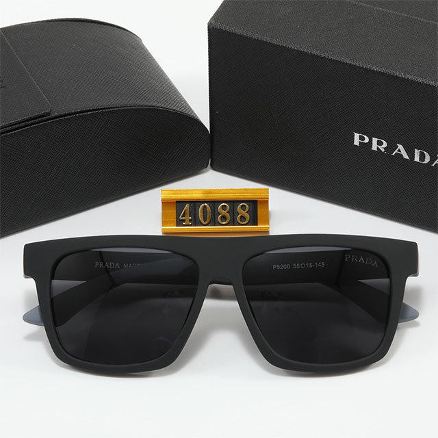 Oversize Frame Classic Sunglasses