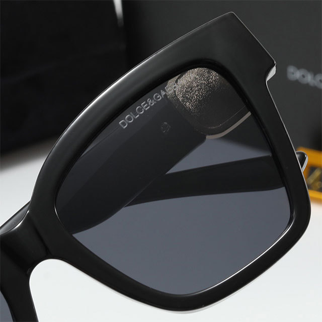 Simple Luxury Design Sunglasses