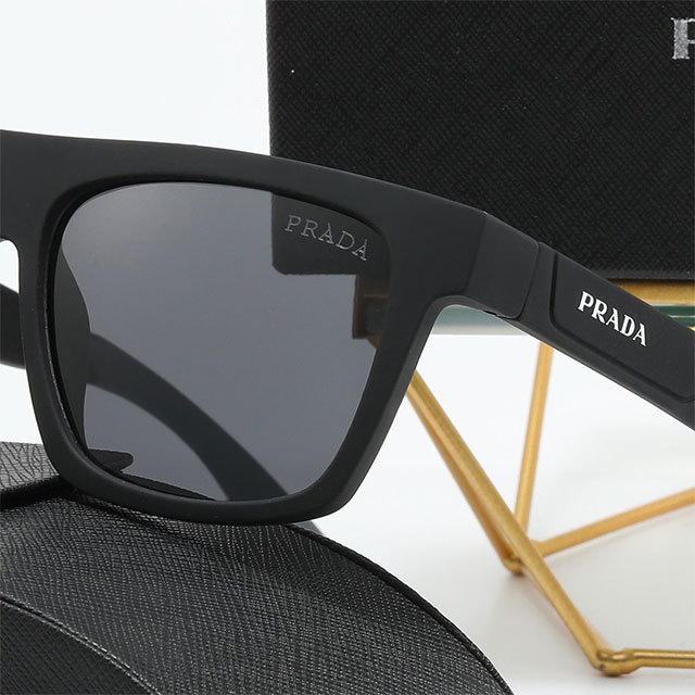 Oversize Frame Classic Sunglasses
