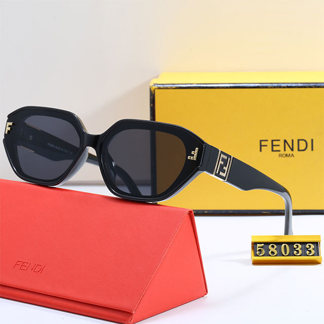 Elegant Modern Style Sunglasses