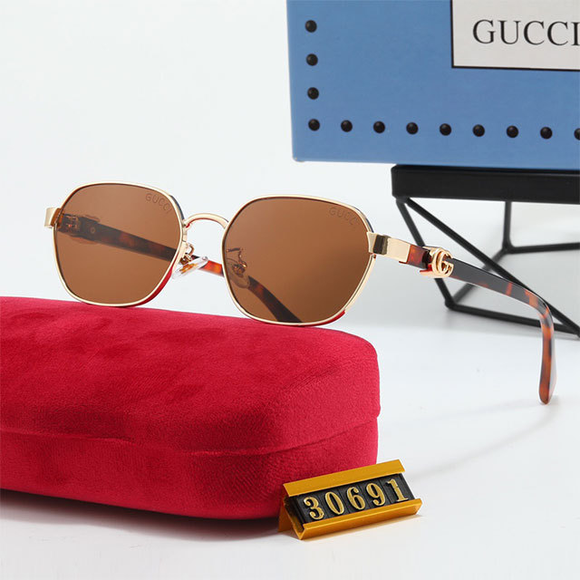 Metal Frame Retro Sunglasses
