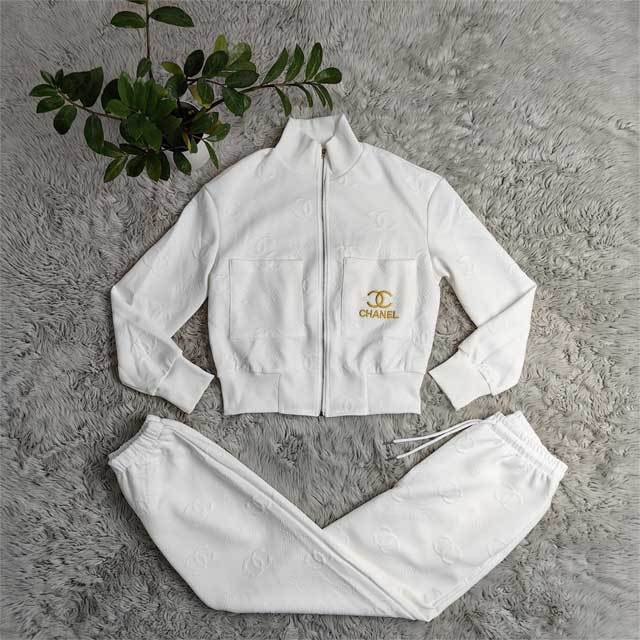 Fashion Embroidery Embossing Casual Tracksuit Set