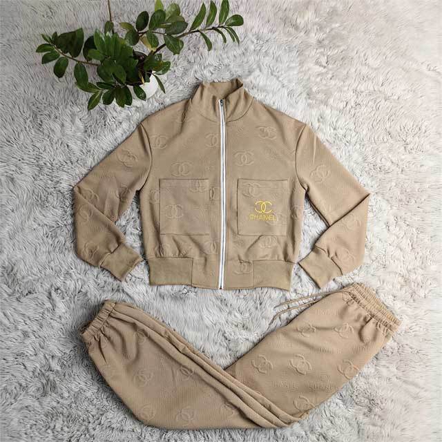 Fashion Embroidery Embossing Casual Tracksuit Set