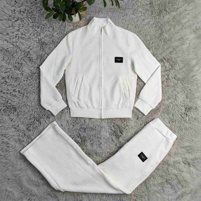 Fashion Logo Embossing Casual Tracksuit Set