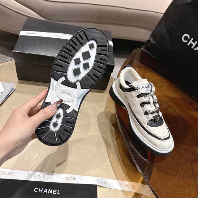 Lace-Up Fashion Women Casual Sneakers