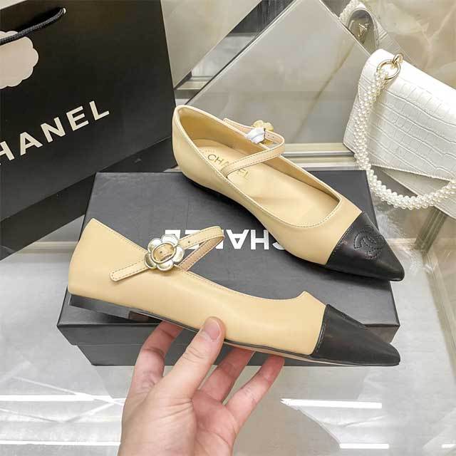 Leather Pointed Toe Pumps