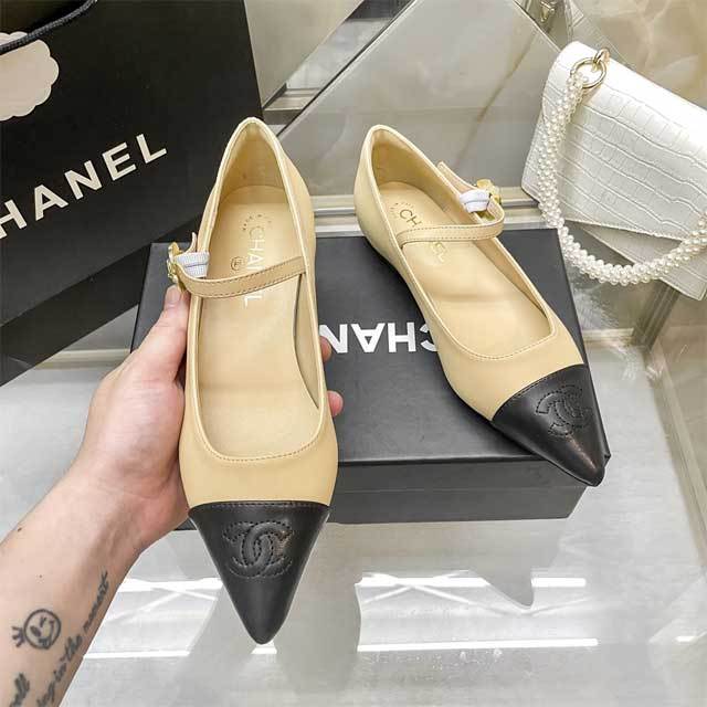 Leather Pointed Toe Pumps