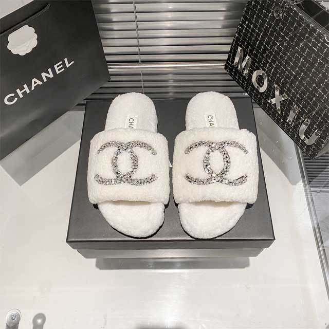 Rhinestones Furry Flat Slides