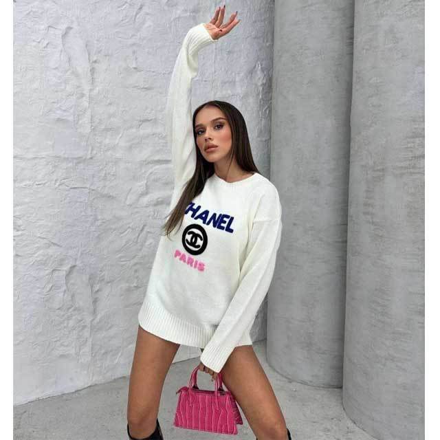 Embroidery Knit Sweater Top