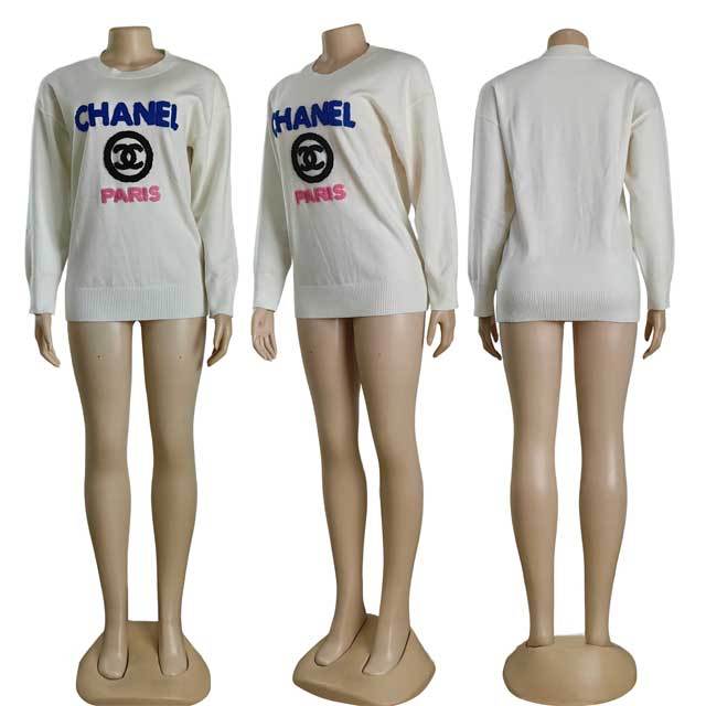 Embroidery Knit Sweater Top