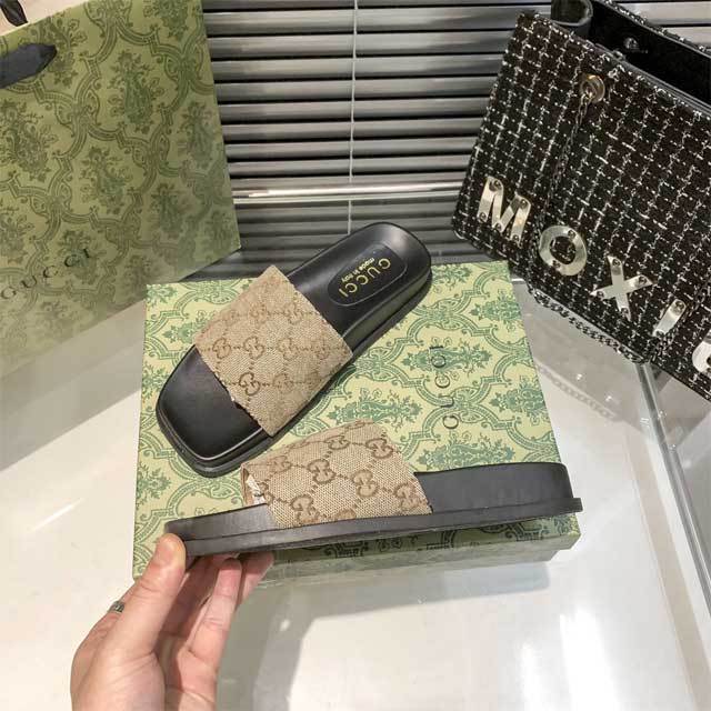 Fashion Embroidery Unisex Flat Slides