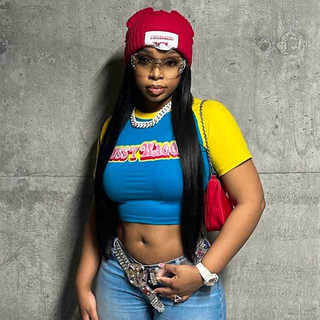 Color Block Letters Printed Crop Top