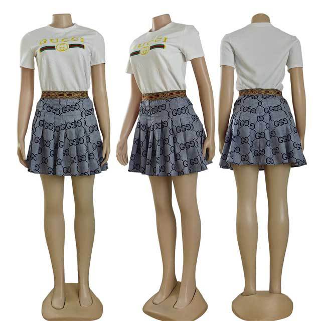 Embroidery Embossing Top Pleated Skirt Set