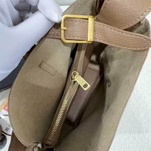 Metal Logo Leather Fashion Shoulder Bag