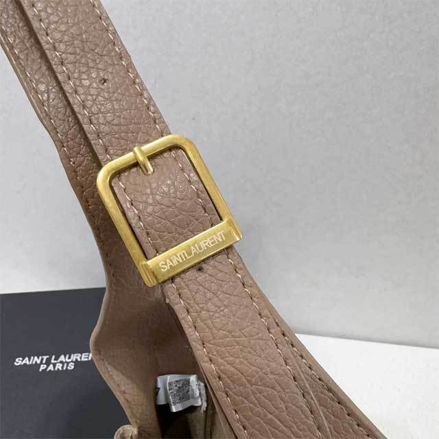 Metal Logo Leather Fashion Shoulder Bag
