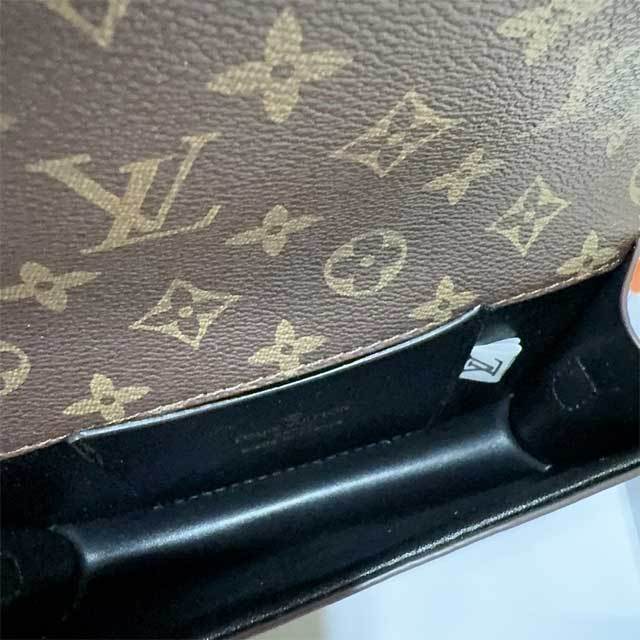 Fashion Chained Leather Messenger Bag