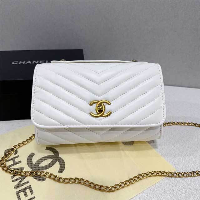 Gold Chained Fashion Messenger Bag