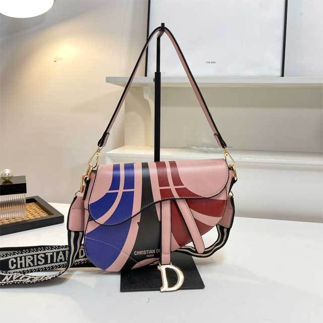 Leather Fashion Women Crossbody Saddle Bag