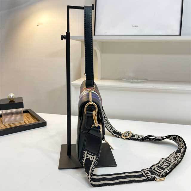 Leather Fashion Women Crossbody Saddle Bag