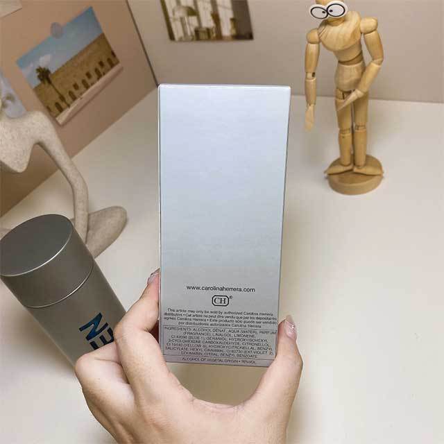 Woody Floral Fragrance Men's Perfume