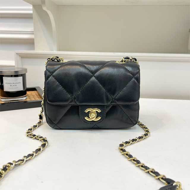 Metal Logo Fashion Messenger Bag