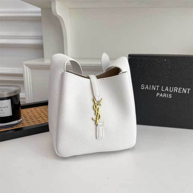 Metal Logo Fashion Women Shoulder Bag