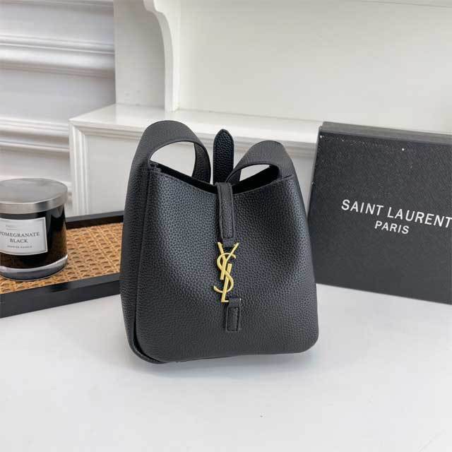 Metal Logo Fashion Women Shoulder Bag