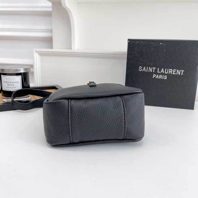 Metal Logo Fashion Women Shoulder Bag