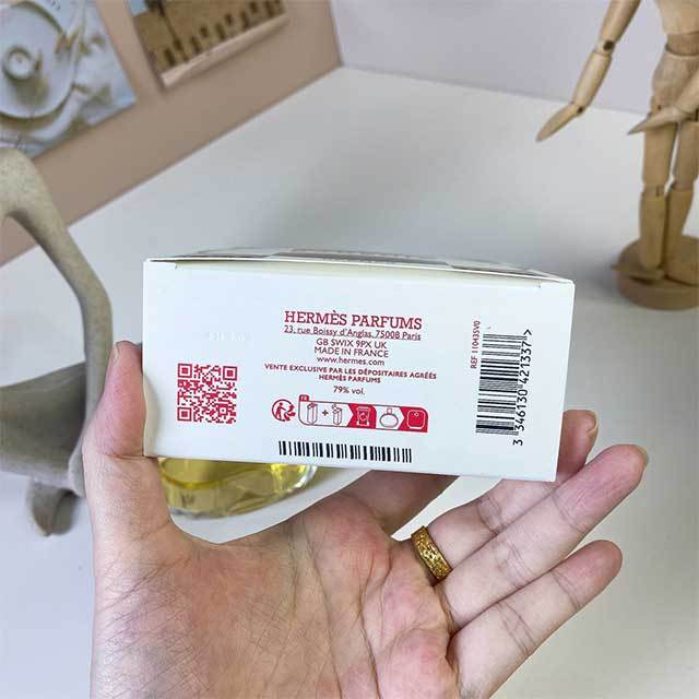 Woody Aromatic Chypre Perfume