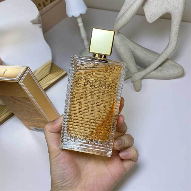 Classic Floral Fragrance for Women