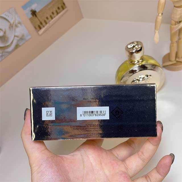 Woody Fruity Note Sexy Feminine Perfume