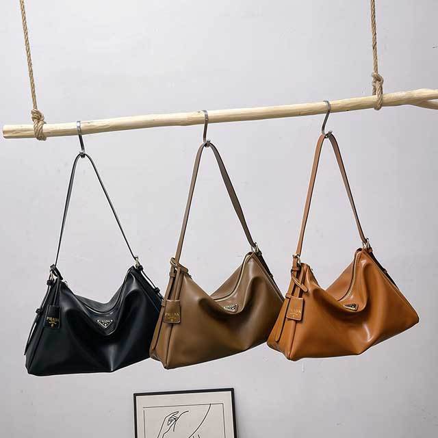 Fashion Logo Women Leather Crossbody Bag