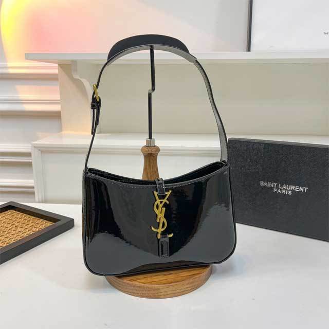 Metal Logo Leather Fashion Women Purses