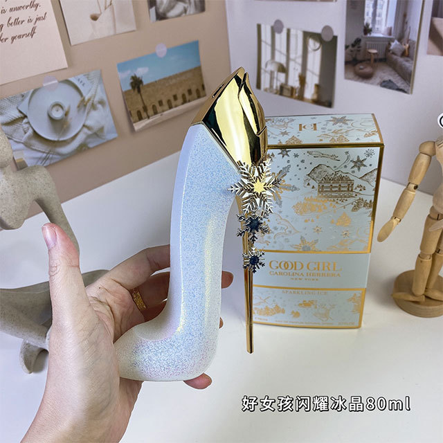 Woody Floral Fragrance Luxury Perfume