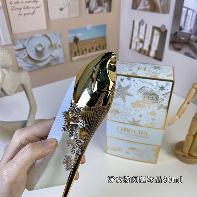 Woody Floral Fragrance Luxury Perfume