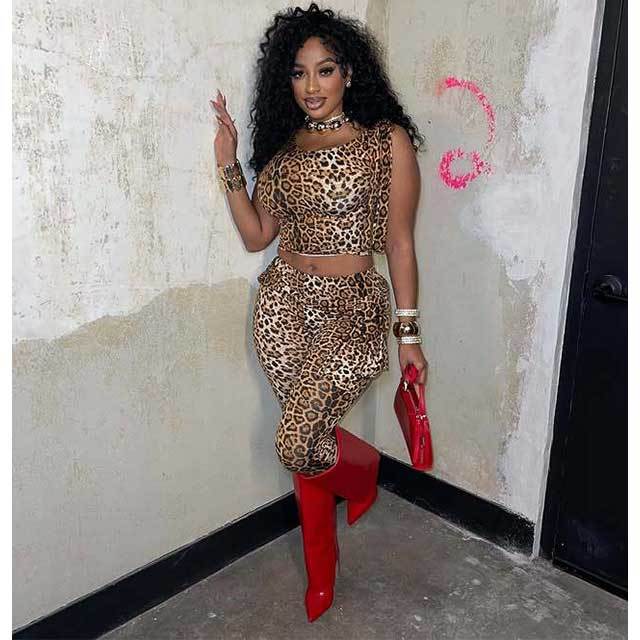 Leopard Printed Tied-up Midi Pant Set