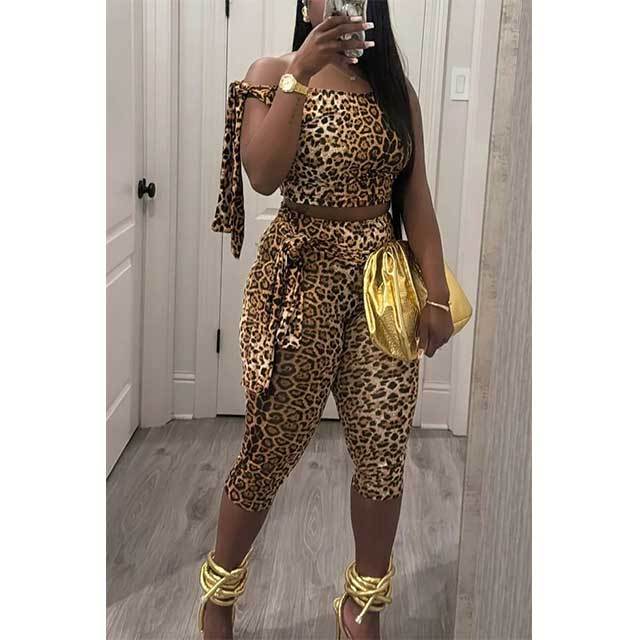 Leopard Printed Tied-up Midi Pant Set