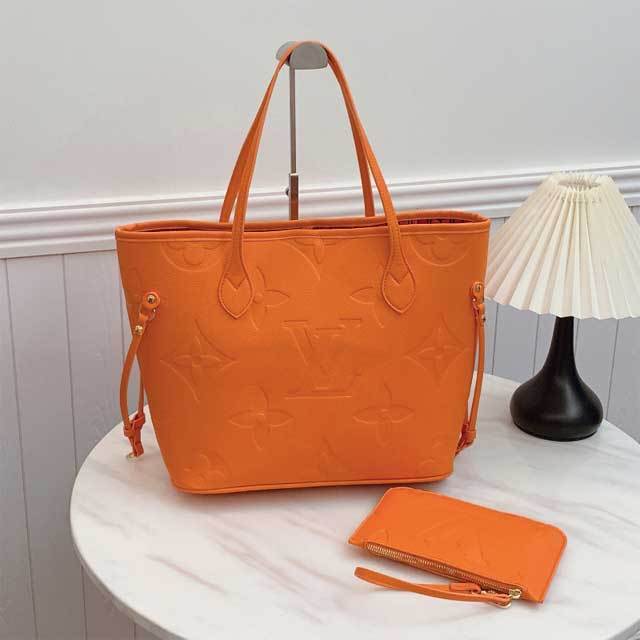 Fashion Embossing Leather Handbag