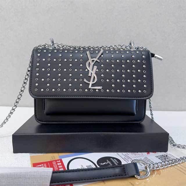 Rivets Leather Fashion Messenger Bag