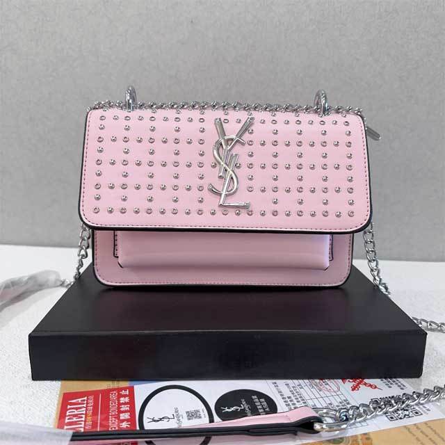 Rivets Leather Fashion Messenger Bag