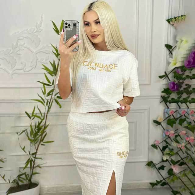 Embroidery Embossing Slit Skirt Set