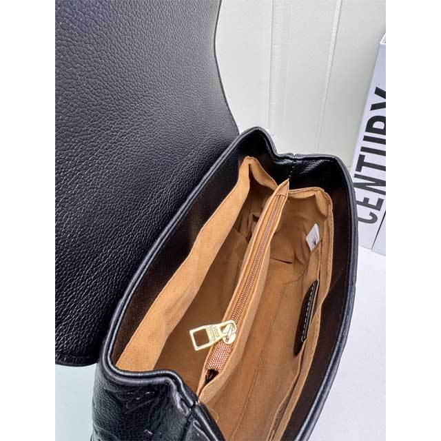Fashion Embossing Chained Leather Messenger Bag